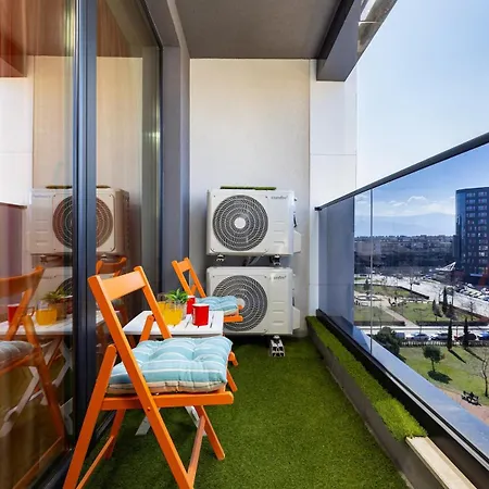 Park Flat Near To Medical