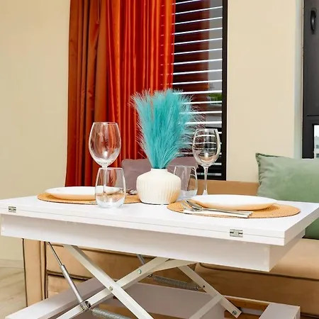 Park Flat Near To Medical *