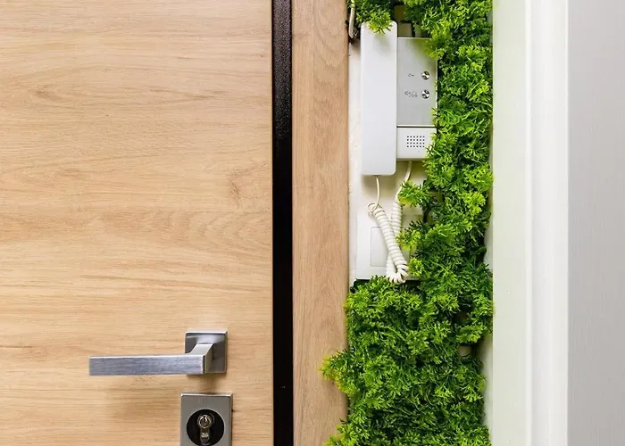 Park Flat Near To Medical Апартаменти