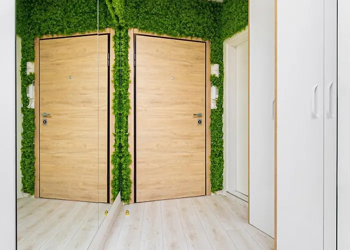 Park Flat Near To Medical Апартаменти *